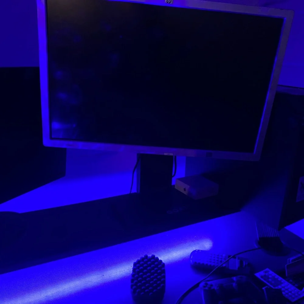 Almost a full gaming setup for only $750 you get 2 monitors a hp pc and a kbm.
